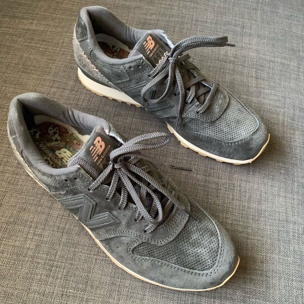 New Balance 696 Sneakers NWT